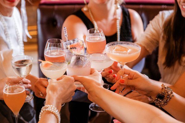 Quelles recettes pour créer des cocktails sans alcool pour une fête estivale ?